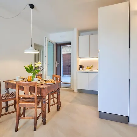 Sisters' House Apartment