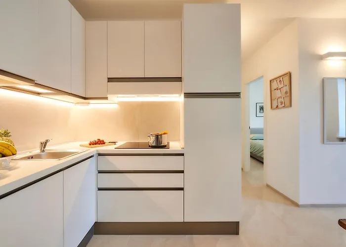 Apartment Sisters' House