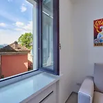 Sisters' House 아파트